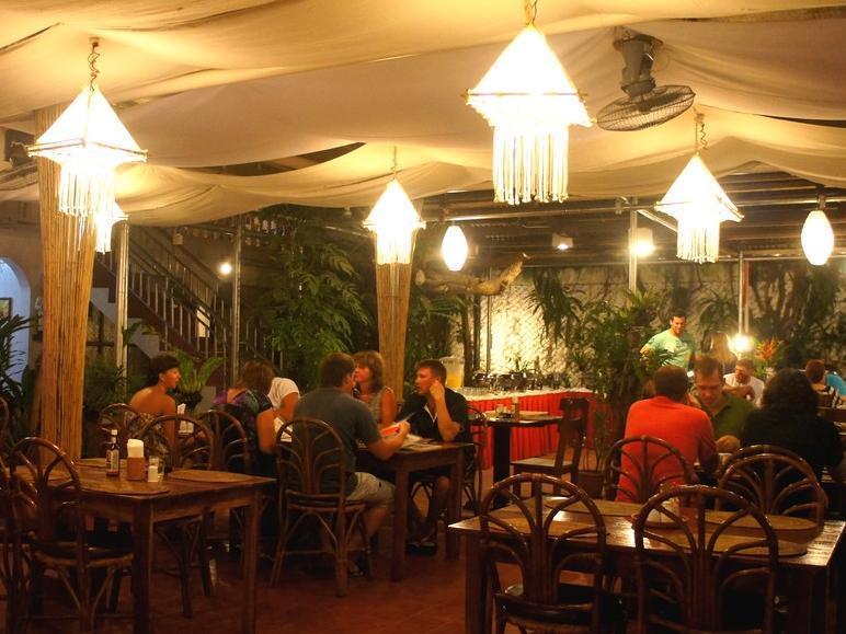 Deparis Beach Resort Balabag  Zewnętrze zdjęcie