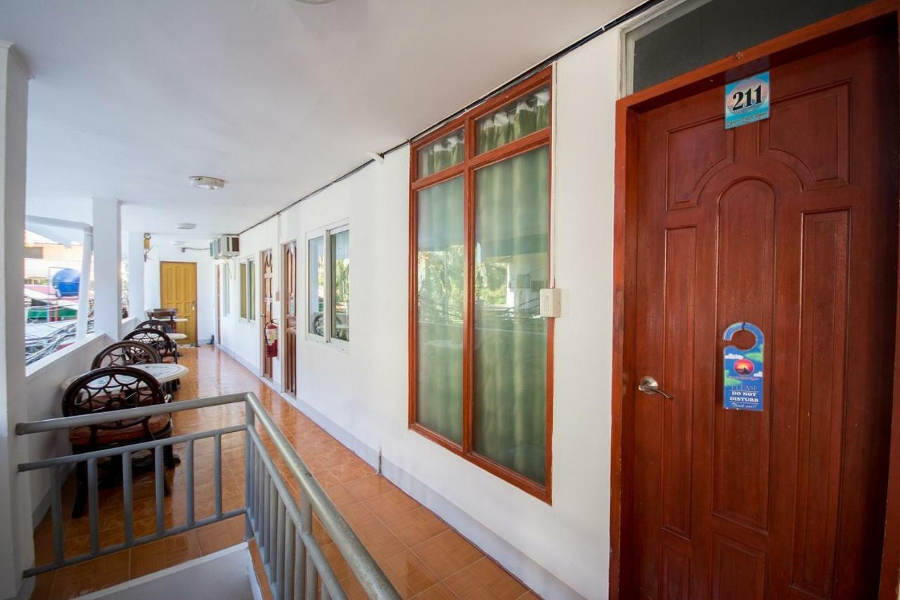 Deparis Beach Resort Balabag  Zewnętrze zdjęcie